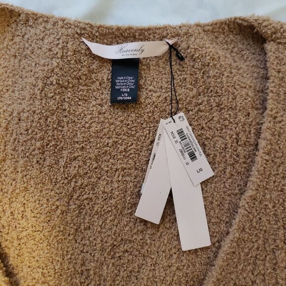 Heavenly By Victoria Oversized Beige Soft Knit Sweater LARGE Victoria's Secret - Picture 3 of 6